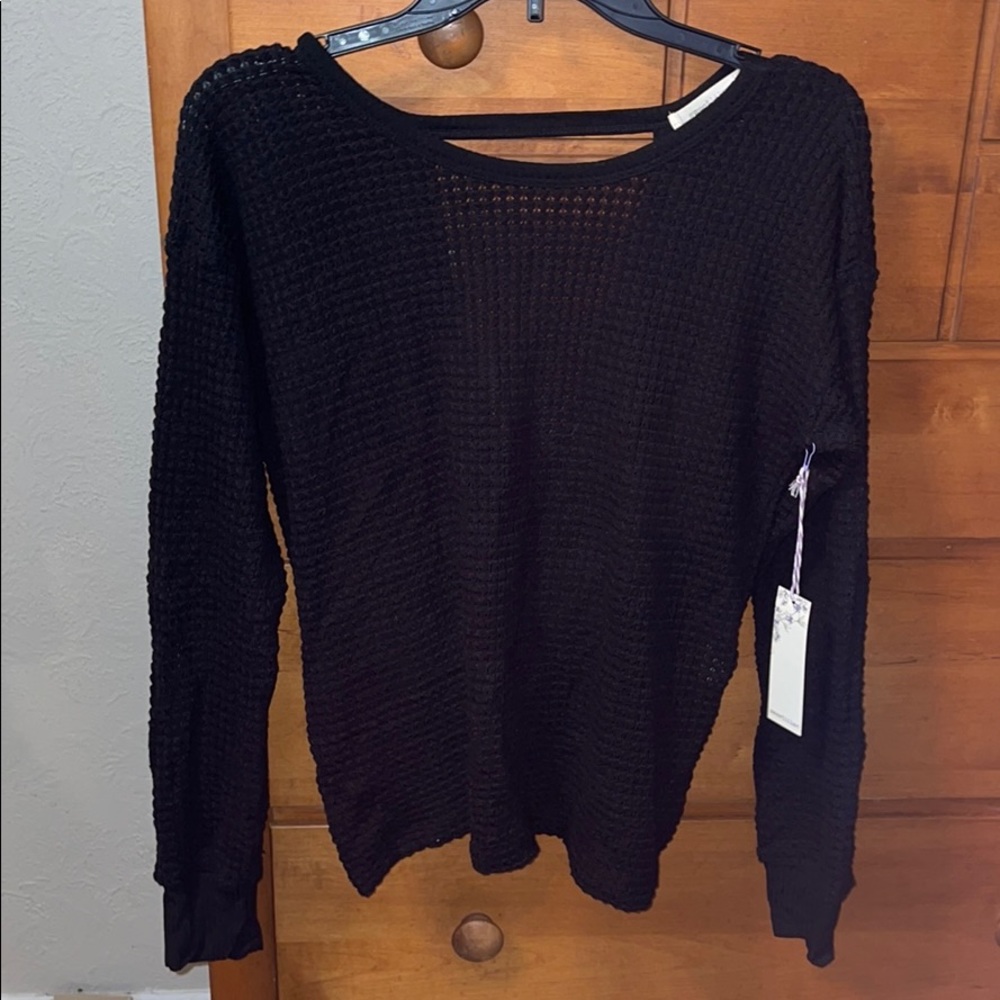 NWT lightweight open back twist sweater